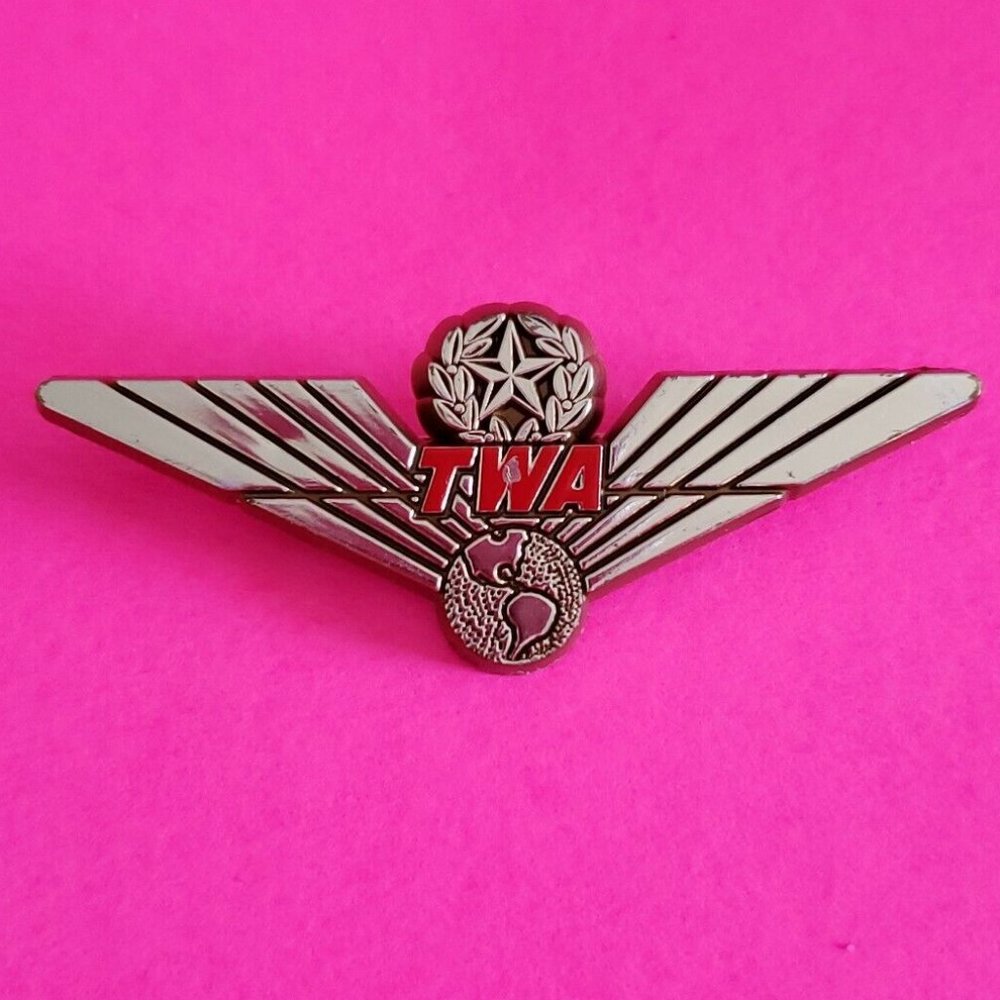 Nice Vintage 1970s Plastic TWA Airlines Aviation Flight Wings Airplane P…